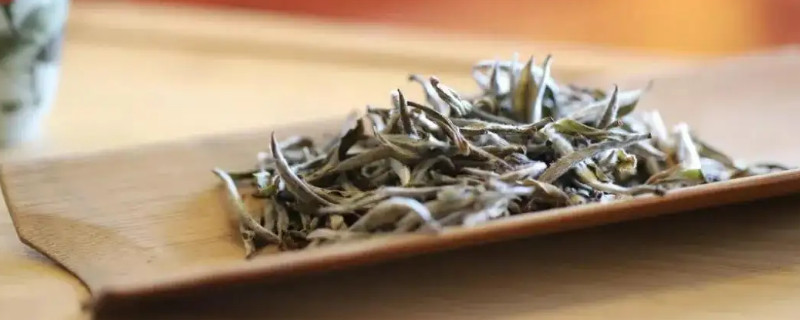 白茶属于岩茶吗