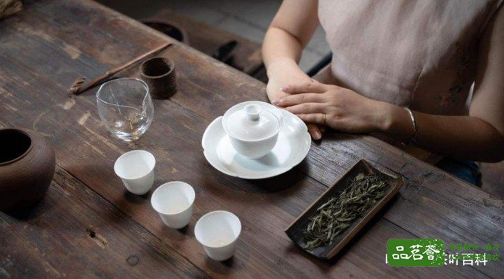 给领导泡茶有什么讲究，放多少茶叶合适