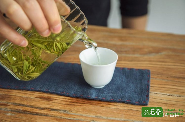 安吉白茶茶汤